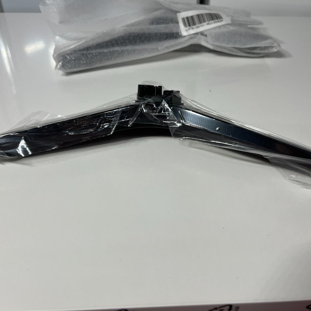 Legs Base Stands 92679-193701 92679-193703 Compatible with SHARP LC-55Q7040U